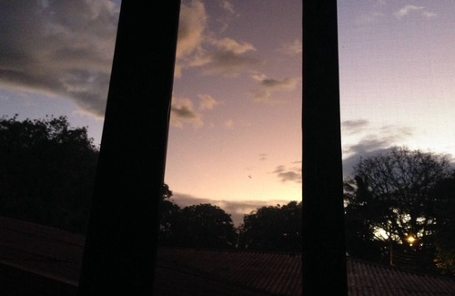 Río Segundo Cabina | beans & coffee A simple cozy guesthouse 1/2 Km East from SJO int. airport.