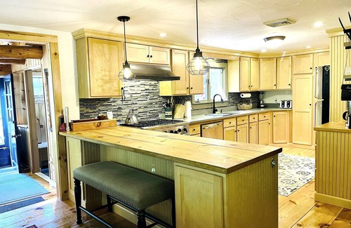 West Ossipee Casa | Bearcamp Riverfront Dream Storybook Setting 4 Season Fun! # Bungalow Bearcamp