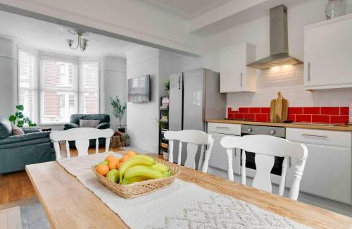 Liverpool Casa | Beatles Retreat Penny Lane W Patio Parking