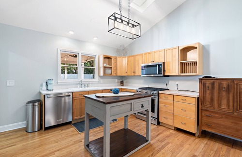 Beaufort Cabaña | Beaufort Cottage very close to downtown.