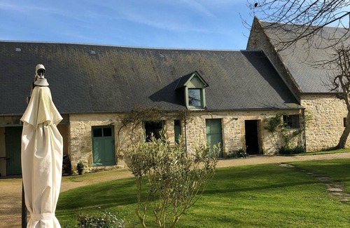 Louvieres Apartamento | Estudio bellamente amueblado dentro de una propiedad antigua