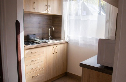 Hradec Kralove Casa | Bonito apartamento en villa para 12 personas con WIFI, TV, patio y mascotas permitida