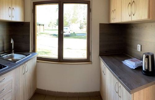 Hradec Kralove Casa | Bonito apartamento en villa para 12 personas con WIFI, TV, patio y mascotas permitida