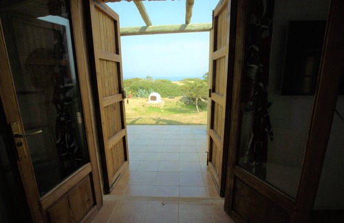 Calo de Sant Agusti Villa | HERMOSA PROPIEDAD 10 personas con piscina grande. ACCESO DIRECTO AL MAR