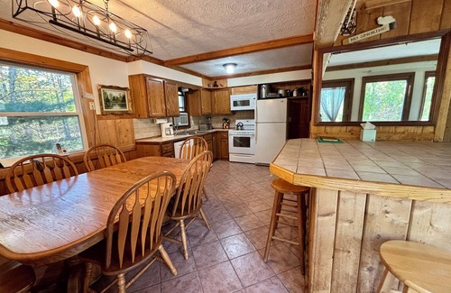 Great Valley Chalet De Esquí | Beautiful 12 Bdrm Rustic Chalets Built For Large Group Entertaining w/ Privacy
