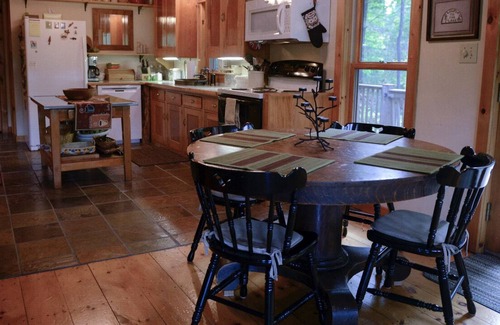 Great Valley Casa | Hermosa 2000 Sq. Ft., Chalet de esquí de 3 dormitorios - Alquiler por temporada