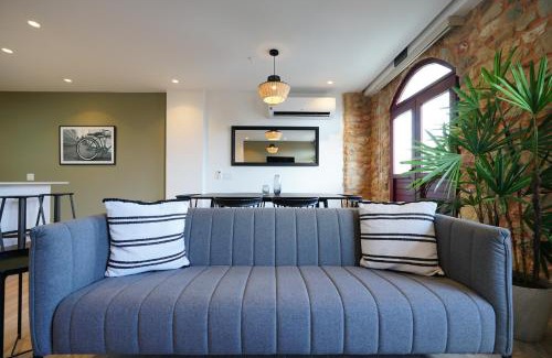 Panama City Apartamento | Beautiful 2BR in Casco Viejo
