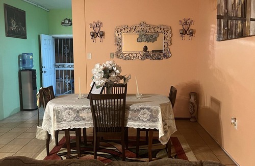 Georgetown Apartamento | Hermosa casa moderna de 3 dormitorios