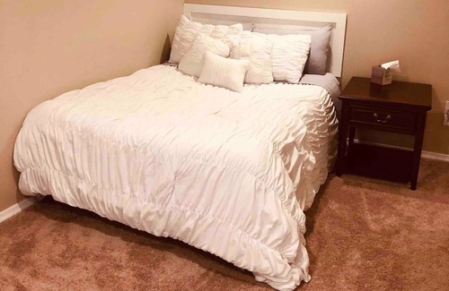 Germantown Casa | Beautiful 3 bedroom Townhouse in the heart of Germantown MD