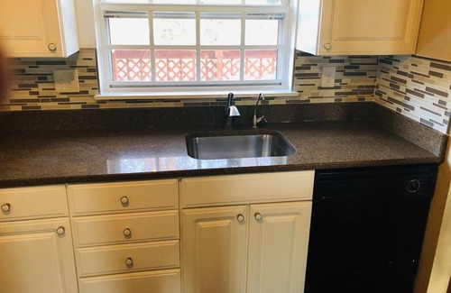 Germantown Casa | Beautiful 3 bedroom Townhouse in the heart of Germantown MD