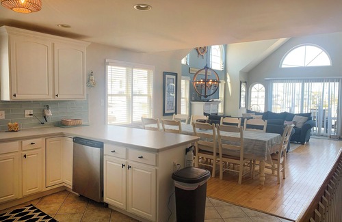 Sea Isle City Casa | Beautiful 4-bedroom, beach block home in Sea Isle City!