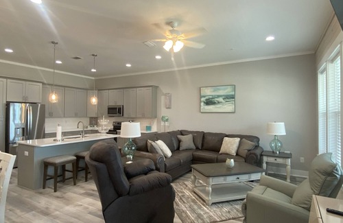 Gulf Shores Cabaña | Beautiful 6 Bedroom Beach House with private pool!!!