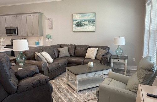 Gulf Shores Cabaña | Beautiful 6 Bedroom Beach House with private pool!!!