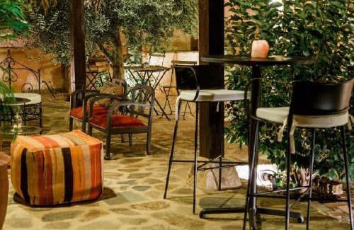 Castronuno Casa | Beautiful Alamedas - el arte de descansar entre jardines y viñedos