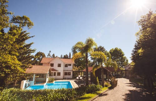 Piraquara Casa | hermoso y cómodo granja. estándar de 5 estrellas. Alojamiento, bodas y eventos