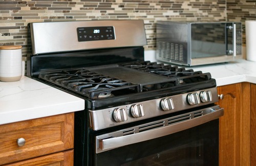 Brampton Casa | Beautiful and Spacious ~ 5 BR, 3.5 WR ~ Brampton