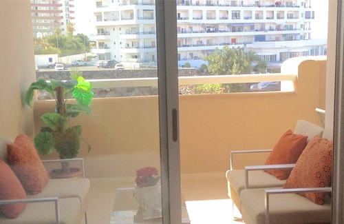 Playa Paraiso Apartamento | Precioso apartamento con vistas al mar, piscina climatizada y cerca de una playa muy bonita.