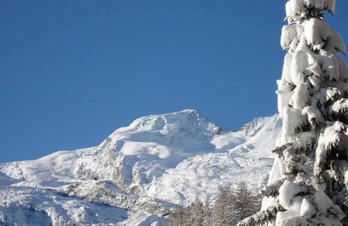 Saas-Fee Apartamento | Bonito apartamento para 4 personas con WIFI, TV, balcón y aparcamiento