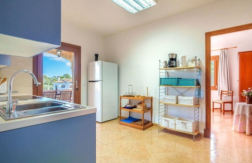 Cala Santany Apartamento | Precioso apartamento para 4 personas con WIFI, TV, terraza y mascotas permitida