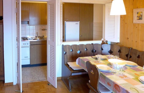 Randogne Apartamento | Bonito apartamento para 4 personas con WIFI, TV, balcón y mascotas permitida