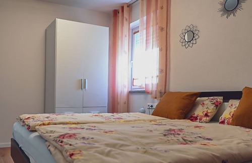 Lauingen Apartamento | Beautiful apartment in a quiet location for families with children up to 5 people
