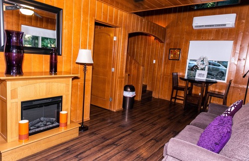 Escondido Cabina | Beautiful Cabin Hidden in San Pasqual Valley