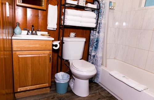 Escondido Cabina | Beautiful Cabin Hidden in San Pasqual Valley