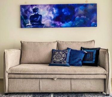 Colina del Sol Apartamento | Beautiful Celeste Condominium