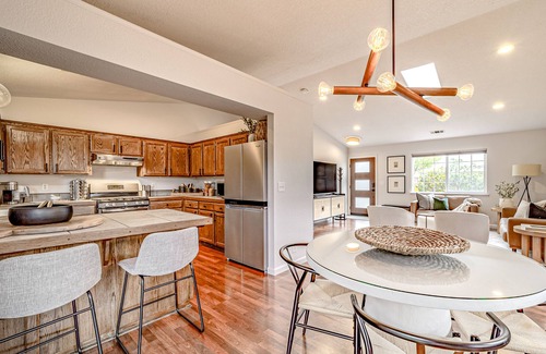 McKinleyville Casa | Beautiful coastal home near Redwoods with fast WiFi, large backyard, W/D & patio