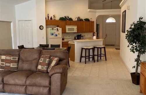 Marbella Casa | Beautiful Dawn private home near all Disney parks