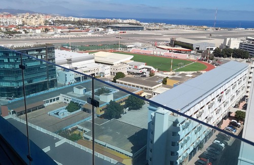 Gibraltar Apartamento | Beautiful Flat With Spas and Pools, Right in the Center of Restraints, Casinos a