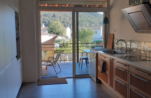 Roquefort-la-Bedoule Casa | Hermosa casa de pueblo, 8 personas, piscina exterior / piscina, a 10 minutos de las playas de Cassis y La Ciotat