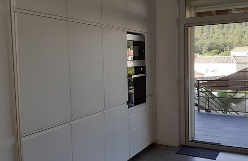 Roquefort-la-Bedoule Casa | Hermosa casa de pueblo, 8 personas, piscina exterior / piscina, a 10 minutos de las playas de Cassis y La Ciotat