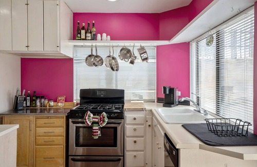 University Heights Casa | Hermosa joya cerca de la UNM !! ¡¡Nob Hill!! ¡¡Céntrico!!