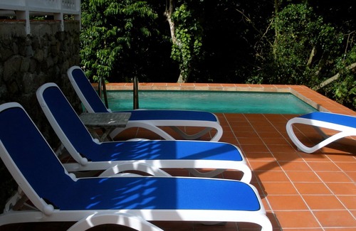 Windward Side Cabaña | Hermosa cabaña de pan de jengibre - Espectacular vista y piscina