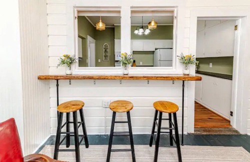 Aberdeen Casa | Beautiful Historical Downtown Home