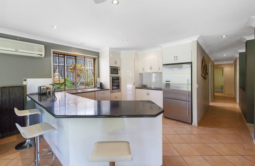 Parkwood Casa | Beautiful Holiday Home In Parkwood For The Family Only 10 Minutes To Theme Parks