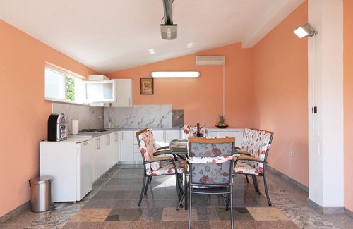 Knezovici Casa | Hermosa casa en Donji Prolozac