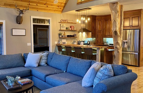 Norfork Casa | Beautiful home overlooking the river. Rivers, lake, hiking, off-roading nearby.