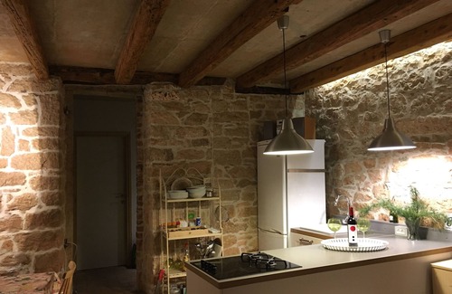 Labinci Casa | Hermosa villa de piedra de Istria 1891 con jardín, piscina, WiFi gratuito 2-8 pers