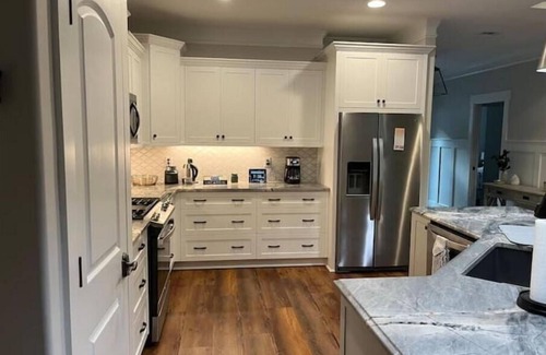 McCormick Casa | Beautiful lake front home with boat slip in golfing community