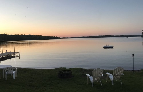 Brill Cabina | Hermoso lago de la propiedad en 3000 Acre primer leucomas lago