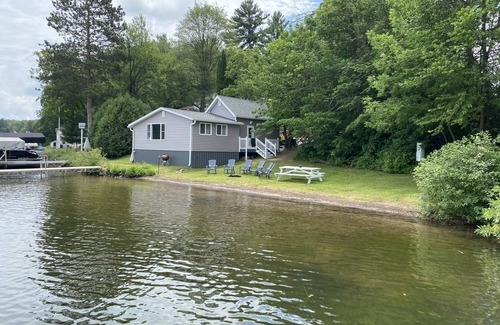 Brill Cabina | Hermoso lago de la propiedad en 3000 Acre primer leucomas lago