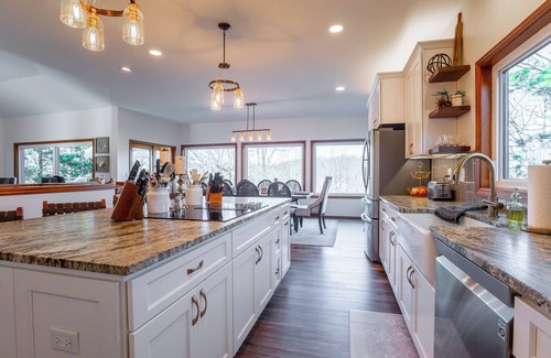 Innsbrook Casa | Beautiful Luxury Home on water