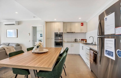 Geraldton Apartamento | Beautiful Marina View Apartment