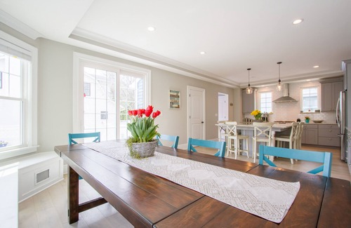 Asbury Park Casa | Maravillosamente renovado victoriano junto al mar, a 5 cuadras de la playa.