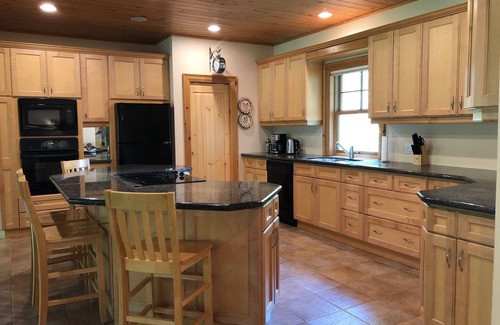 Bracebridge Cabaña | Beautiful Muskoka Cottage for Rent