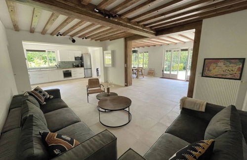 Gonneville-sur-Mer Casa | Hermosa casa normanda con piscina (11 personas)