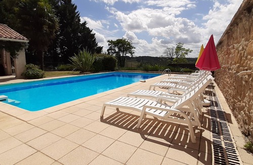Thenon Casa | Hermosa piedra de perigord, piscina privada, vistas excepcionales e impresionantes.