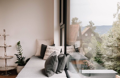 Limberg Casa | Maravillosa casa de vacaciones privada con piscina privada, WIFI, TV, patio y vista panorámica